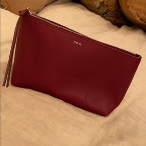 Theory makeup case